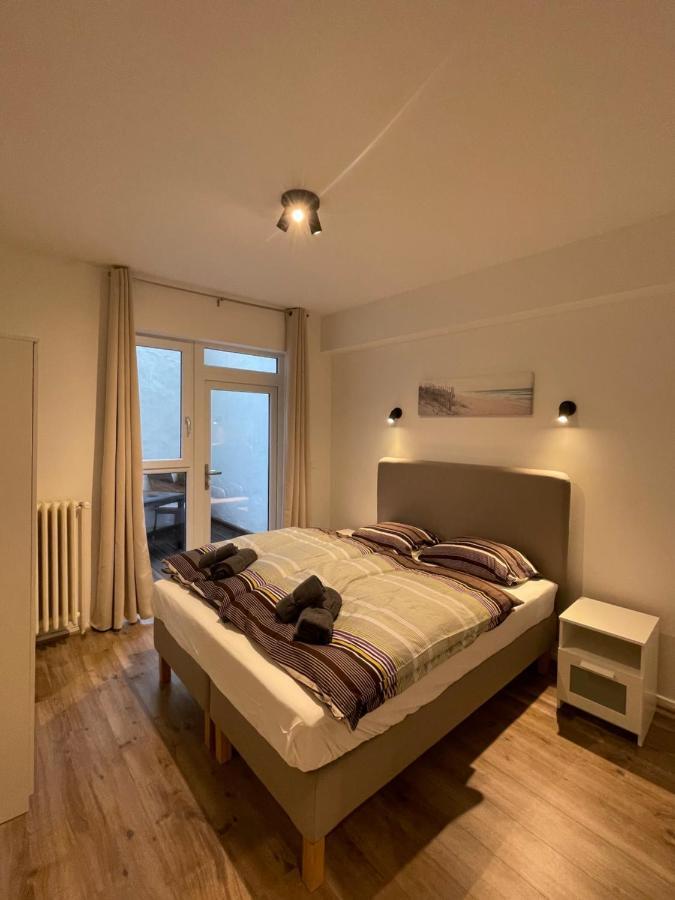 Lovely 2 Bedroom Appartment Near Knokke-Strand Beach Bar Exterior photo